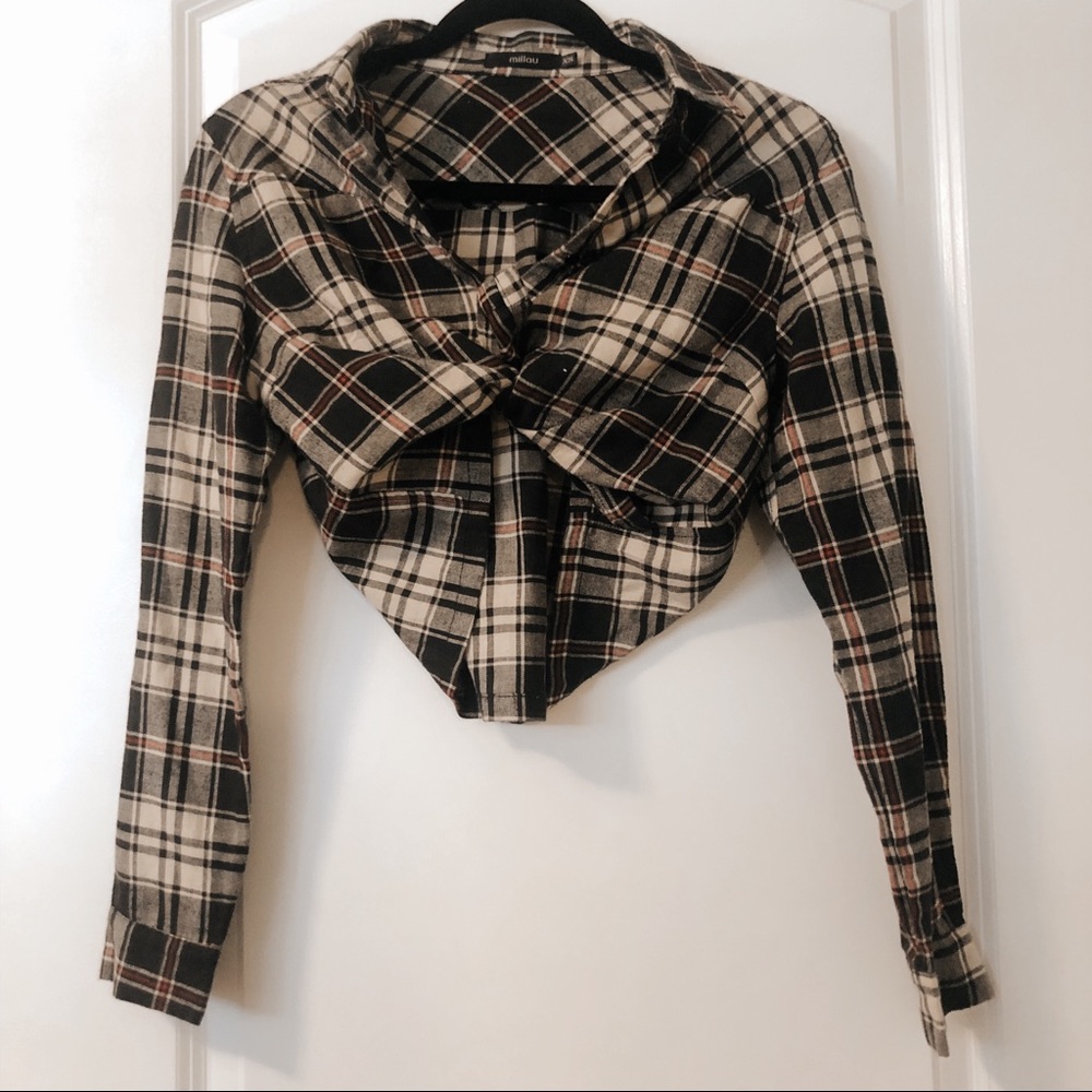 Cropped Flannel 🖤 - Picture 2 of 3